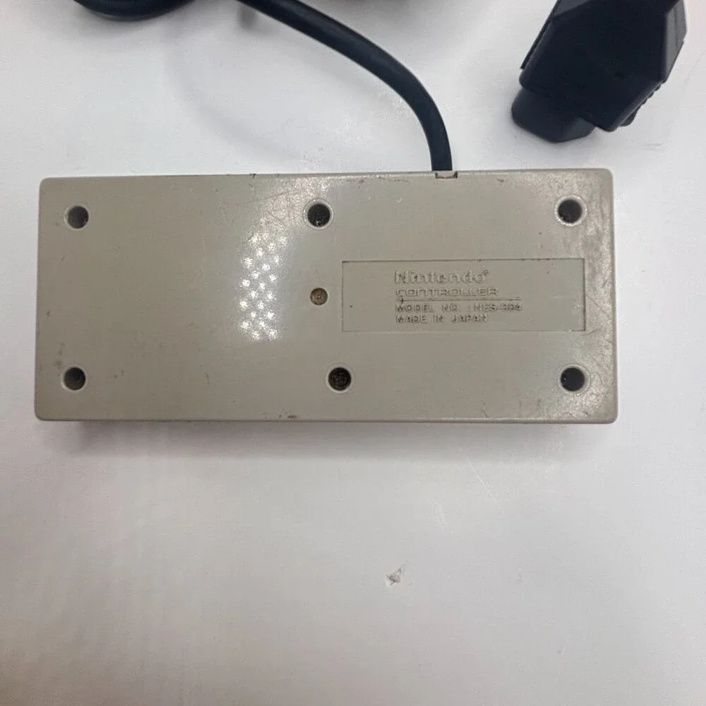 OEM Nintendo Entertainment System Classic Made In Japan NES Controller NES-004